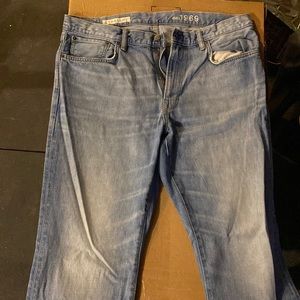 GAP men’s straight 36x34 distressed jeans